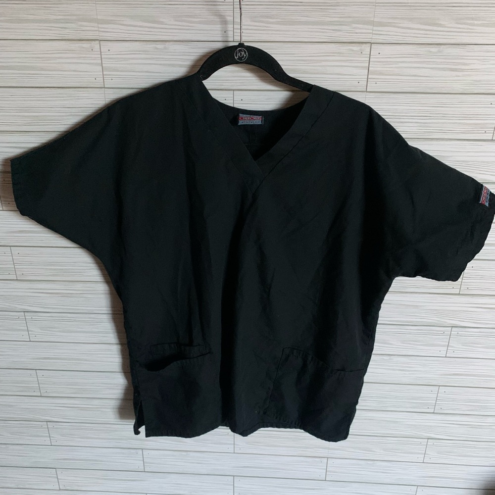 Cherokee work wear v neck scrub top